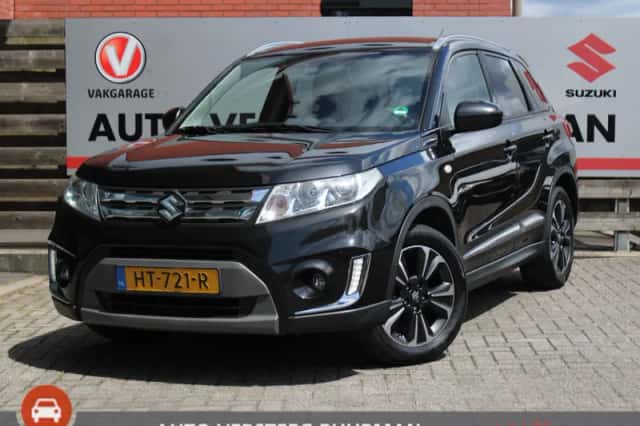 Suzuki Vitara (2016) thumbnail 1