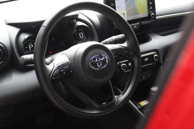 Toyota Yaris (2022) thumbnail 5