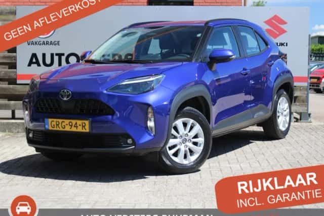 Toyota Yaris Cross (2024) thumbnail 1
