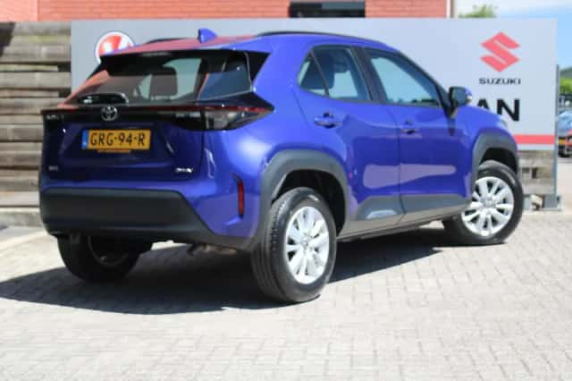 Toyota Yaris Cross (2024) thumbnail 2