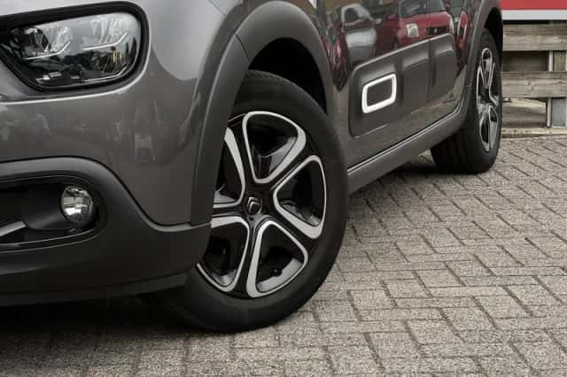 Citroën C3 (2021) thumbnail 3