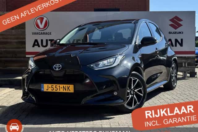 Toyota Yaris (2020) thumbnail 1