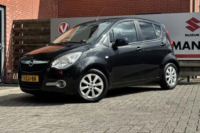 Opel Agila (2015) thumbnail 2