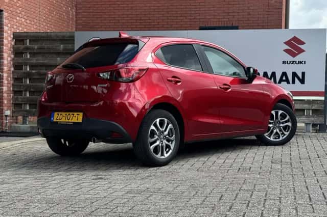 Mazda 2 (2019) thumbnail 4