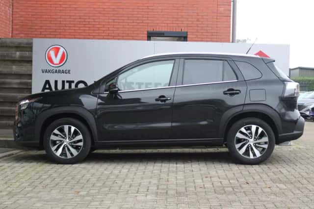 Suzuki S-Cross (2026) thumbnail 3