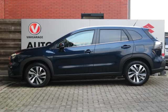 Suzuki S-Cross (2026) thumbnail 3