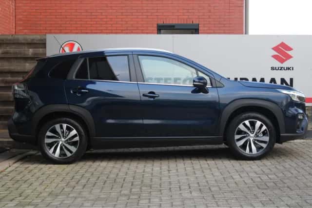 Suzuki S-Cross (2026) thumbnail 4