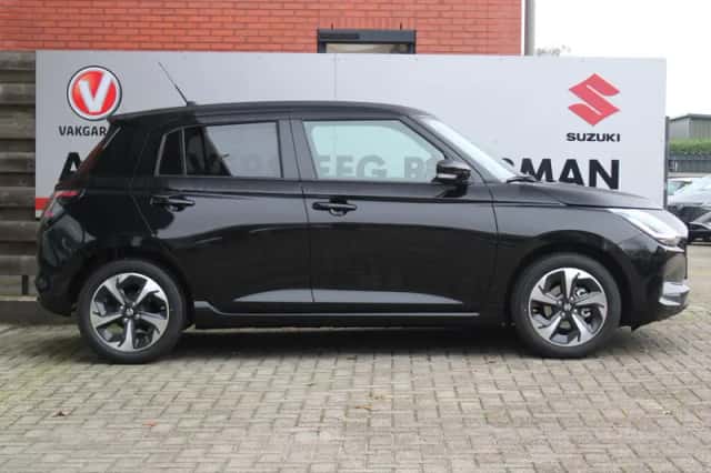 Suzuki Swift (2026) thumbnail 4