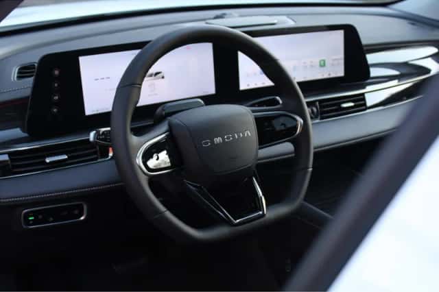 Omoda 5 EV (2026) thumbnail 4