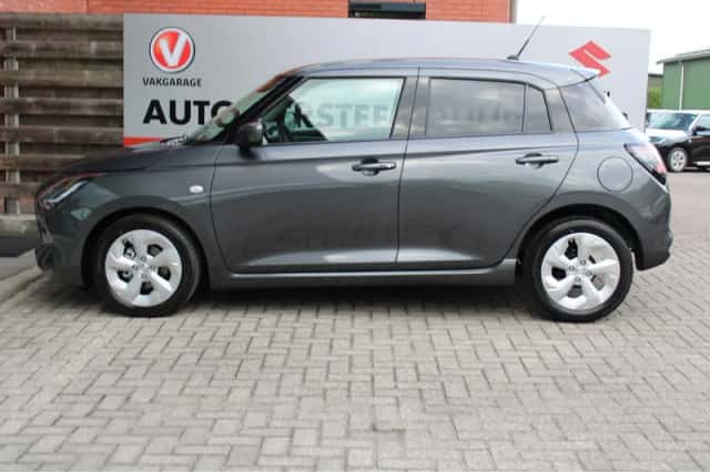 Suzuki Swift (2026) thumbnail 3