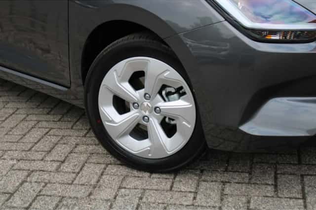 Suzuki Swift (2026) thumbnail 6
