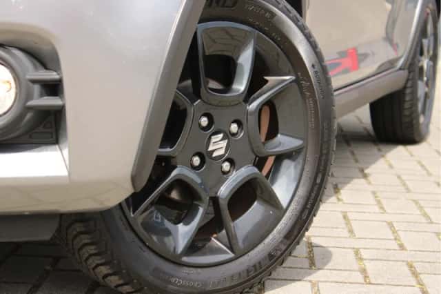 Suzuki Ignis (2019) thumbnail 2