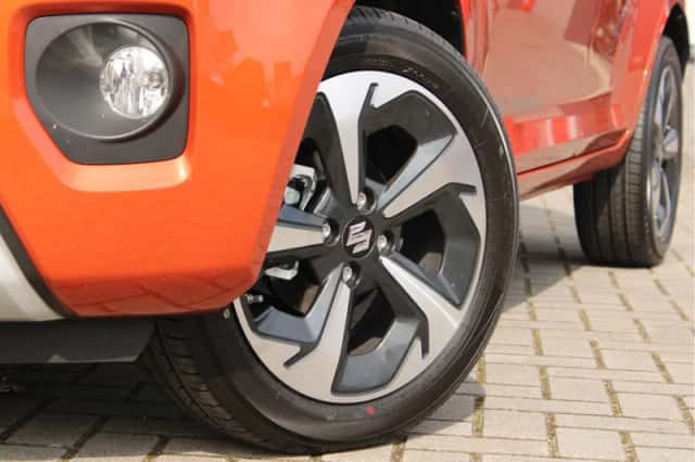 Suzuki Ignis (2024) thumbnail 2