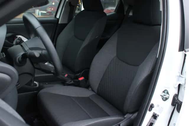 Toyota Yaris (2022) thumbnail 6