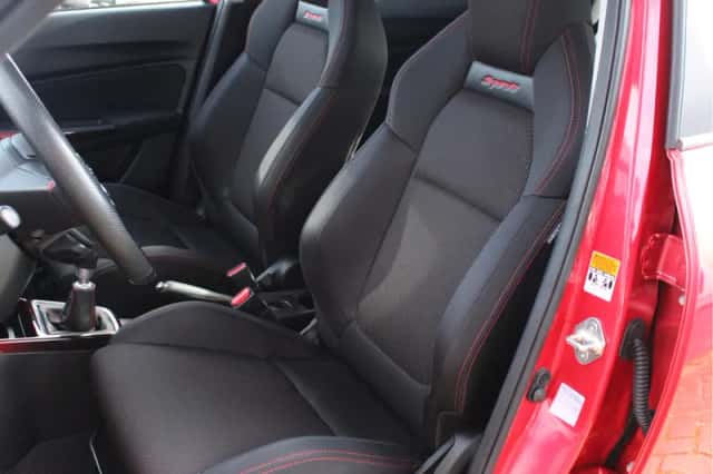 Suzuki Swift (2021) thumbnail 6