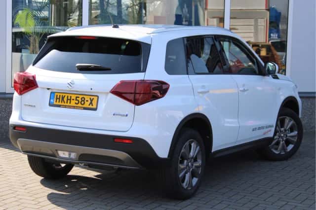 Suzuki Vitara (2025) thumbnail 3