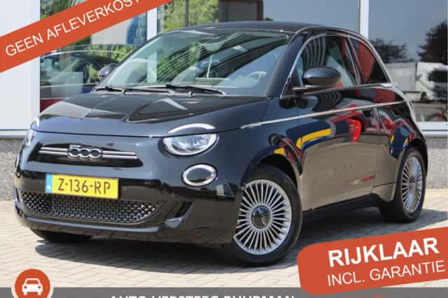 Fiat 500 (2024) thumbnail 1