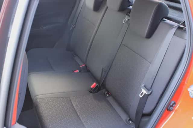 Suzuki Swift (2025) thumbnail 6