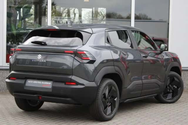 Suzuki E Vitara (2026) thumbnail 3