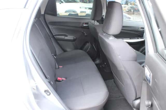 Suzuki Swift (2021) thumbnail 6