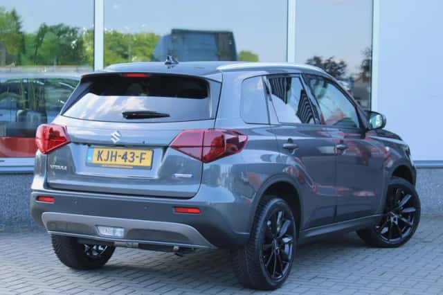 Suzuki Vitara (2026) thumbnail 3