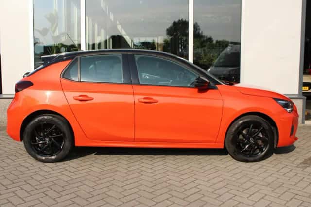 Opel Corsa (2022) thumbnail 3