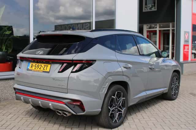Hyundai Tucson (2023) thumbnail 4