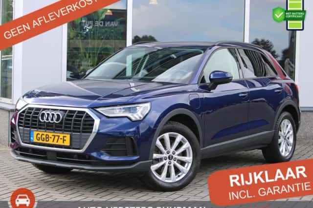 Audi Q3 (2021) thumbnail 1