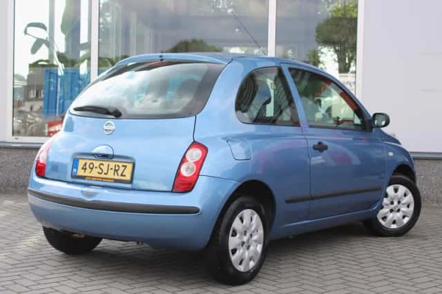 Nissan Micra (2006) thumbnail 3