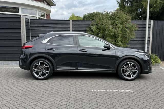 Kia XCeed (2022) thumbnail 4
