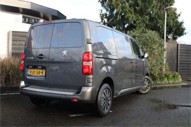 Peugeot Expert (2021) thumbnail 4