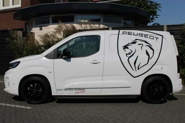 Peugeot Partner (2024) thumbnail 3