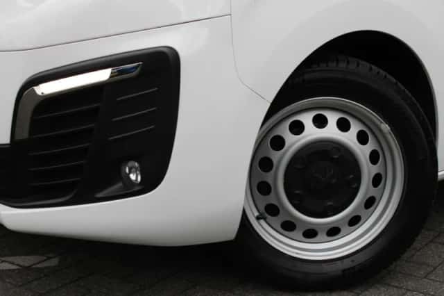 Peugeot Expert (2017) thumbnail 2