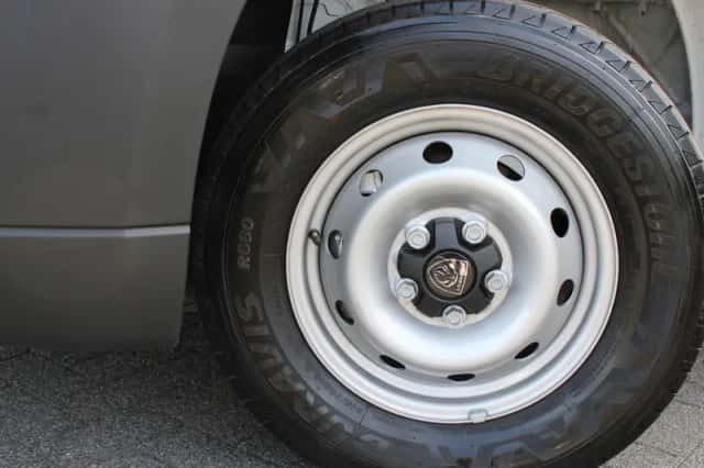 Peugeot Boxer (2024) thumbnail 2