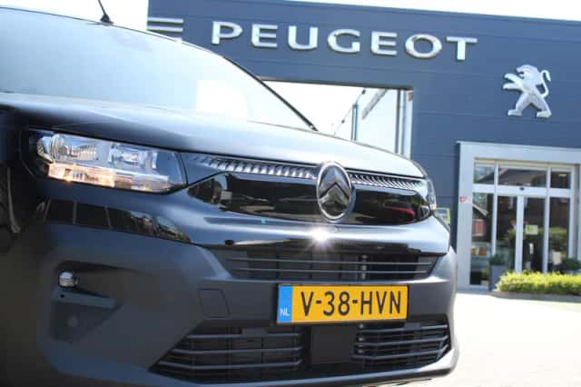 Citroën Berlingo (2024) thumbnail 3