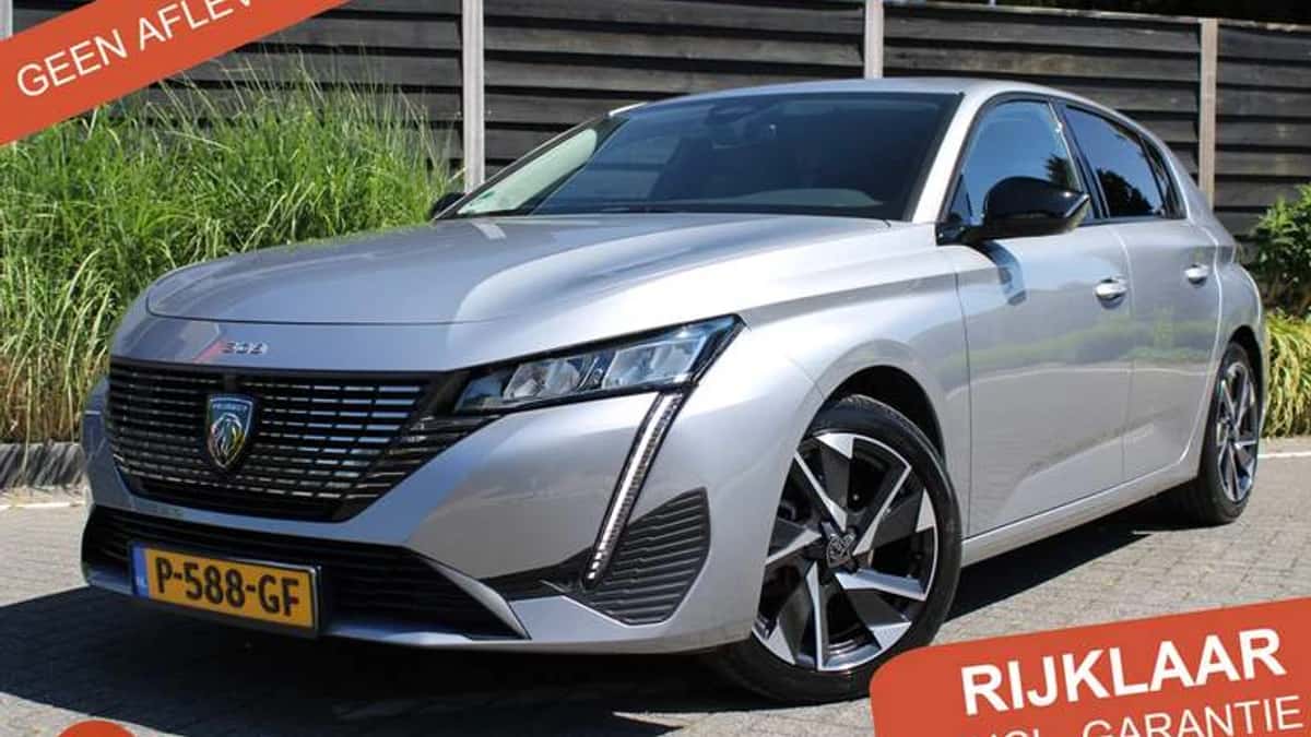Peugeot 308 (2022) — foto 1