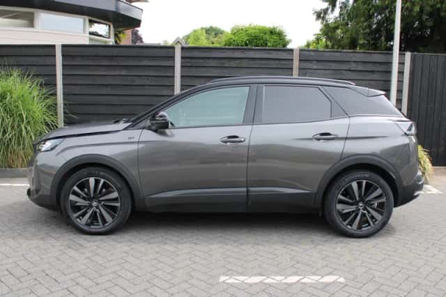 Peugeot 3008 (2024) thumbnail 6