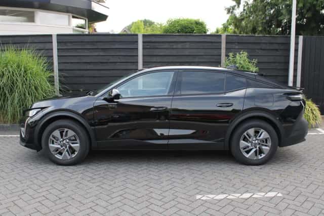 Peugeot 408 (2024) thumbnail 6