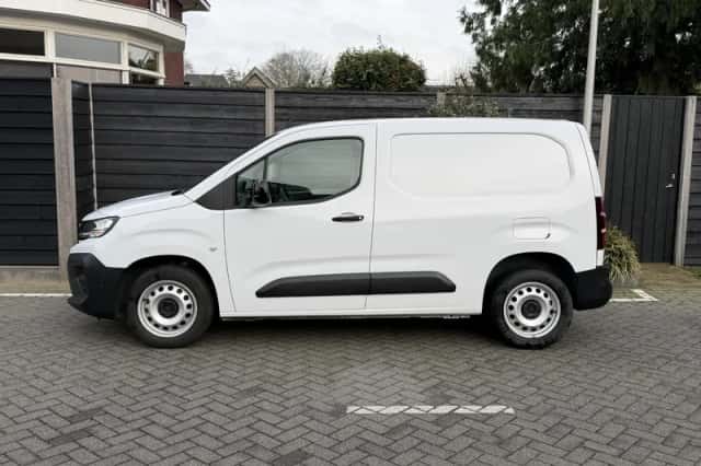 Peugeot Partner (2024) thumbnail 6
