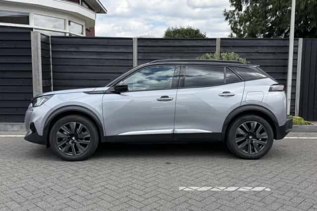 Peugeot e-2008 (2022) thumbnail 6