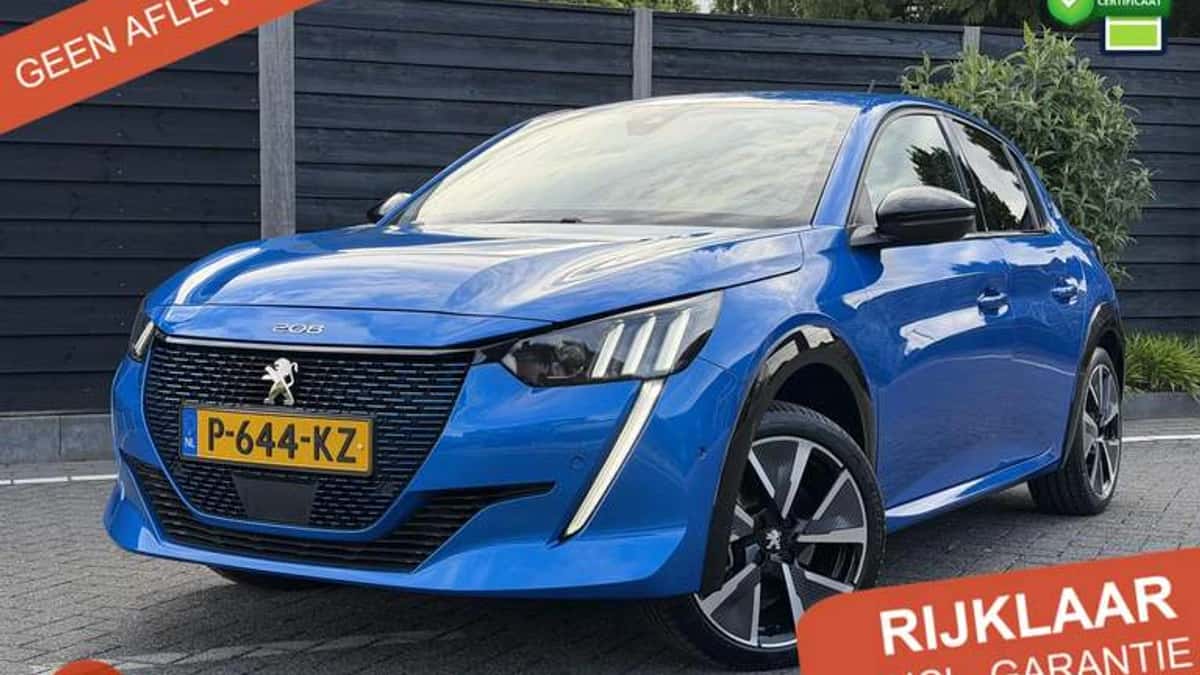 Peugeot e-208 (2022) — foto 1