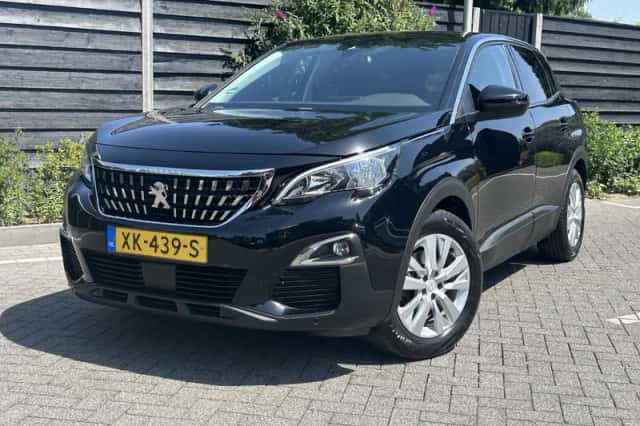 Peugeot 3008 (2019) thumbnail 4