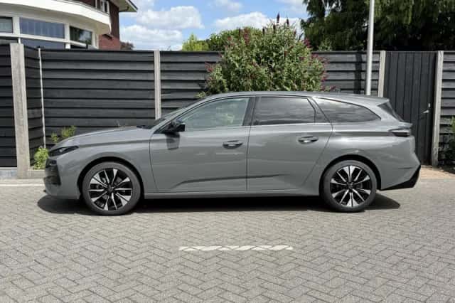 Peugeot 308 (2025) thumbnail 6