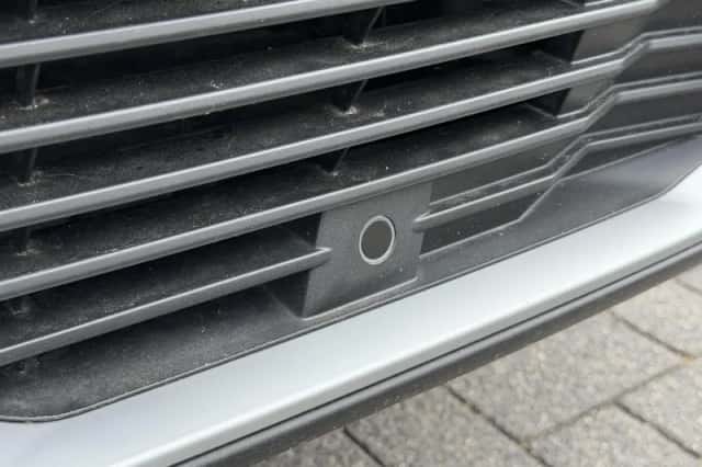 Peugeot e-2008 (2025) thumbnail 4