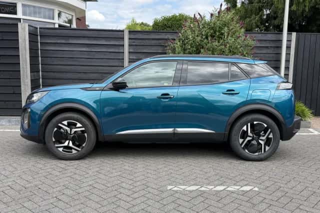Peugeot e-2008 (2025) thumbnail 6