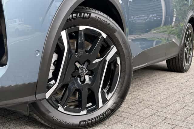 Peugeot 3008 (2026) thumbnail 2