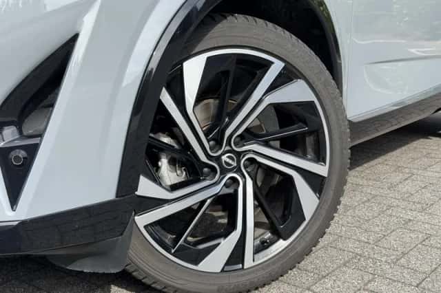 Nissan Qashqai (2025) thumbnail 2