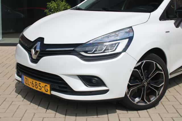 Renault Clio (2019) thumbnail 3