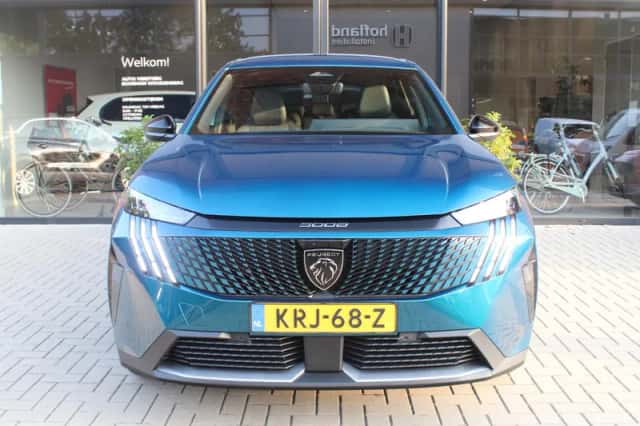 Peugeot 5008 (2026) thumbnail 3