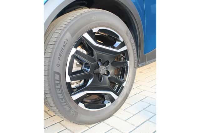 Peugeot 5008 (2026) thumbnail 4